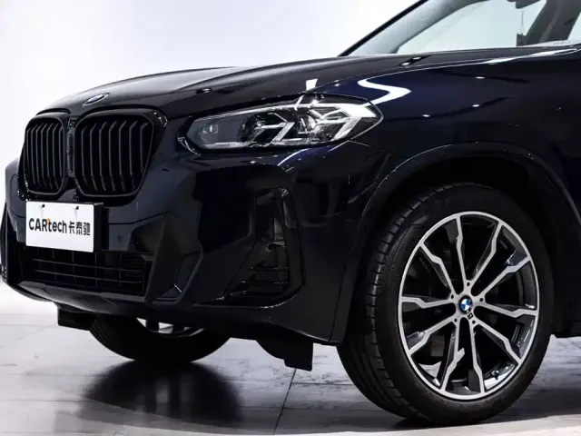 BMW X3 — Фото автомобиля 3