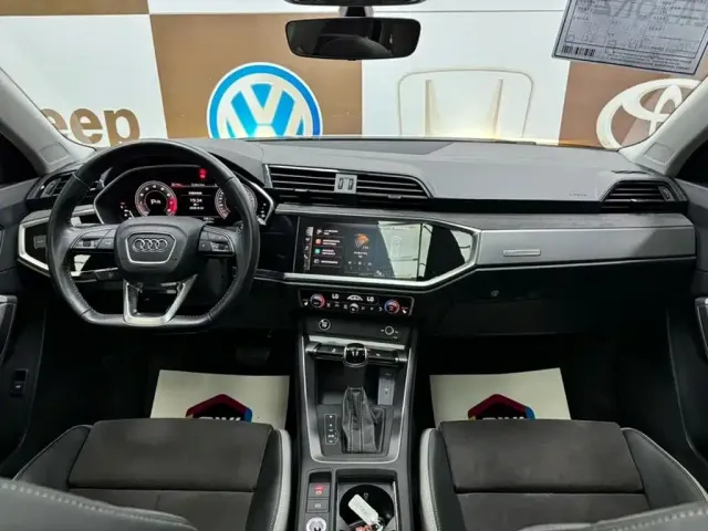 Audi Q3 — Фото автомобиля 9