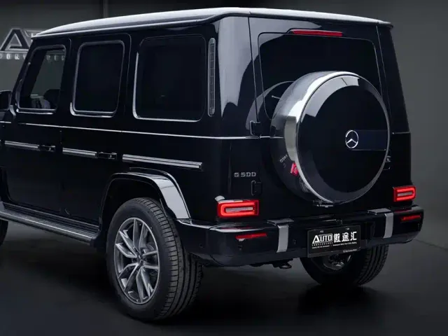 Mercedes-Benz G-Class — Фото автомобиля 5