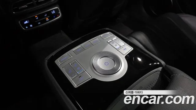 Genesis G80 Бензин 3.5 турбо AWD — Фото автомобиля 26