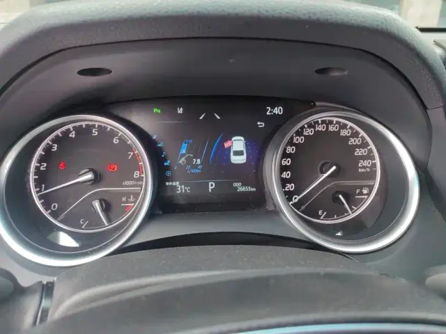 Toyota Camry 2021 2.0G Luxury Edition — Фото автомобиля 14
