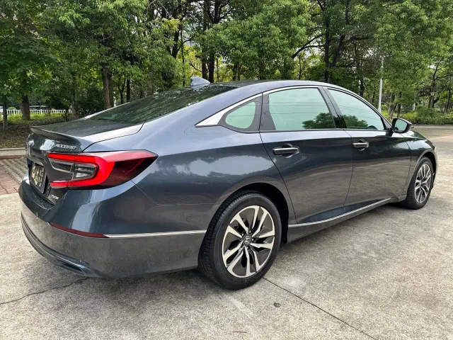 Honda Accord — Фото автомобиля 15