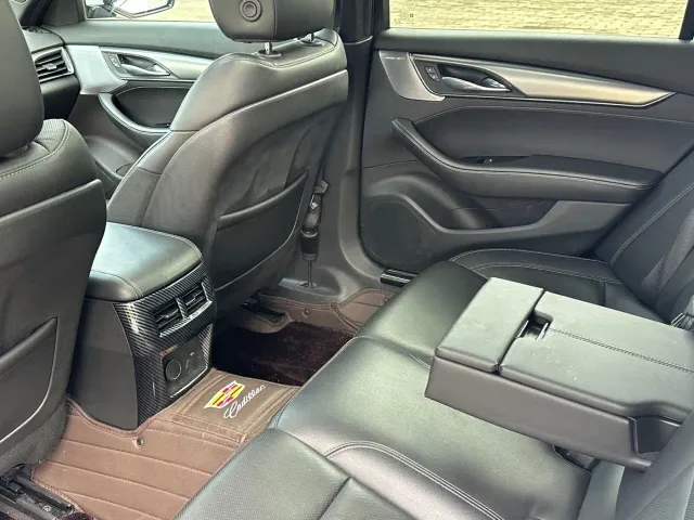 Cadillac CT5 — Фото автомобиля 12