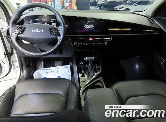 Kia Niro The All New — Фото автомобиля 10