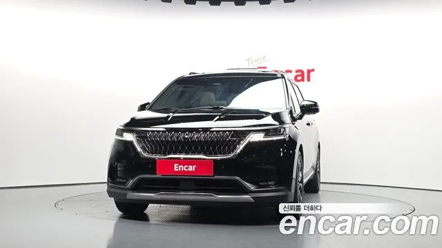 Kia Canival Carnival 4 поколение Бензин 9 мест Signature — Фото автомобиля 3