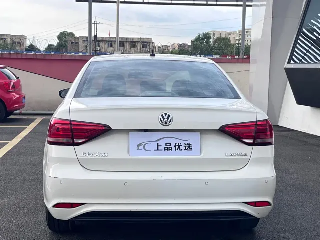 Volkswagen Lavida 2019 Lavida Start 1.5L Auto Comfort (China VI) — Фото автомобиля 14