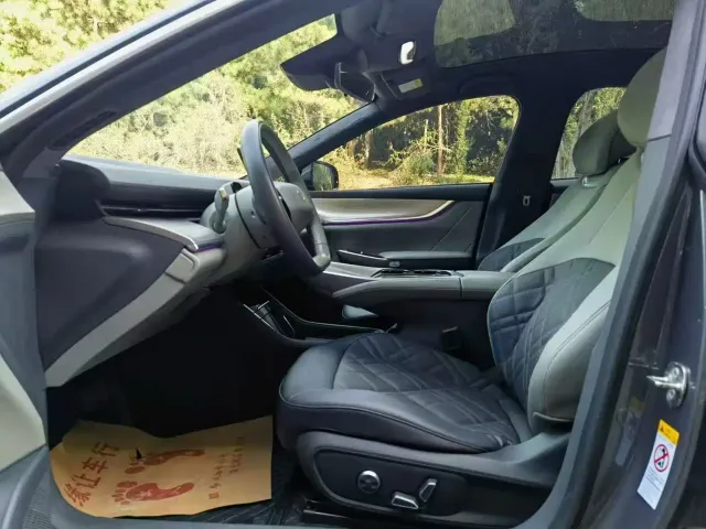 Changan Qiyuan A07 — Фото автомобиля 6