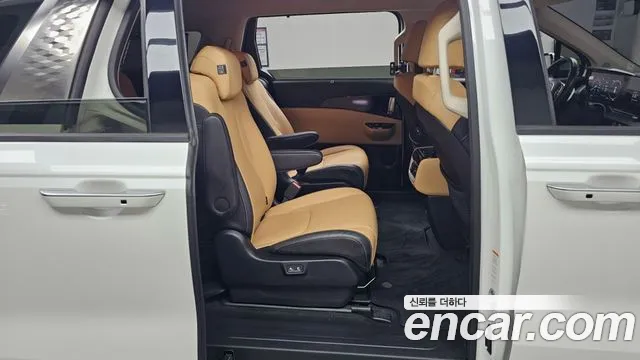 Kia Carnival 4th Gen — Фото автомобиля 17