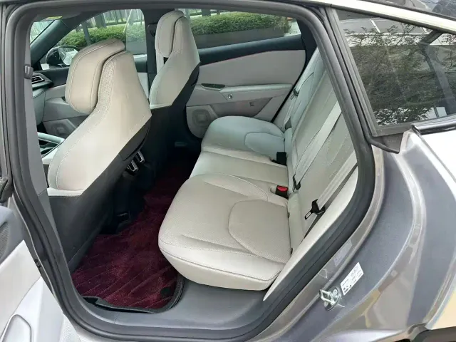 Arcfox Alpha S5 — Фото автомобиля 6