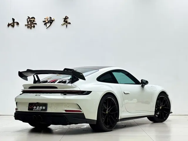 Porsche 911 — Фото автомобиля 3