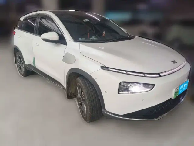 Xpeng G3 — Фото автомобиля 3