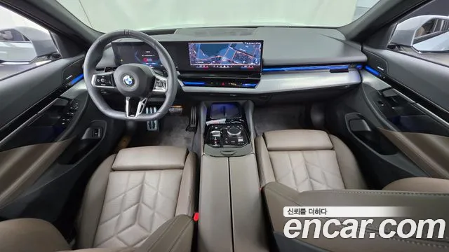BMW 5-Series — Фото автомобиля 7