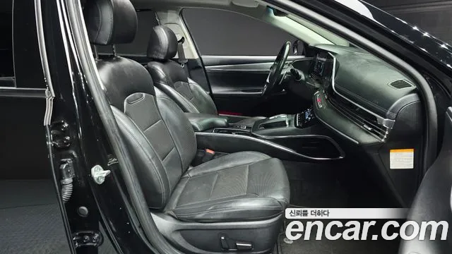 Hyundai Grandeur (New) Hybrid — Фото автомобиля 16