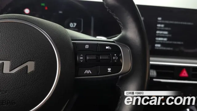 Kia K5 Новый K5 3 поколение 2.0 LPi(Для проката) — Фото автомобиля 30