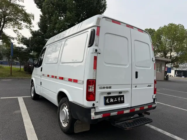 JMC Tesun — Фото автомобиля 7