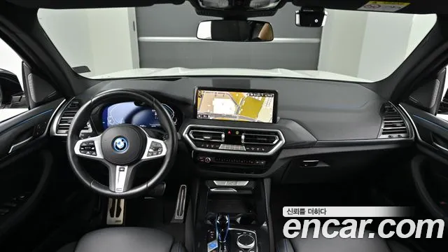 BMW iX3 G08 (2020–2024) — Фото автомобиля 7