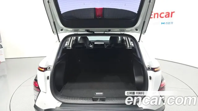Hyundai Kona SX2 — Фото автомобиля 25