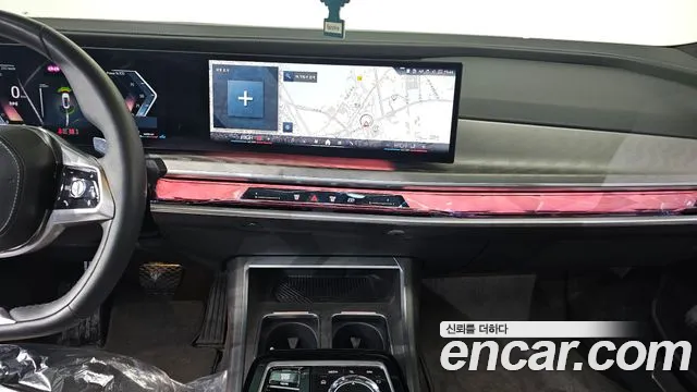 BMW 7-Series — Фото автомобиля 14