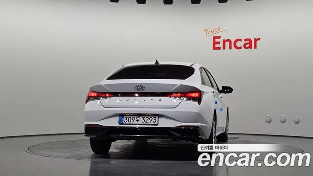 Hyundai AVANTE Avante (CN7) 1.6 LPi (Для проката) — Фото автомобиля 4