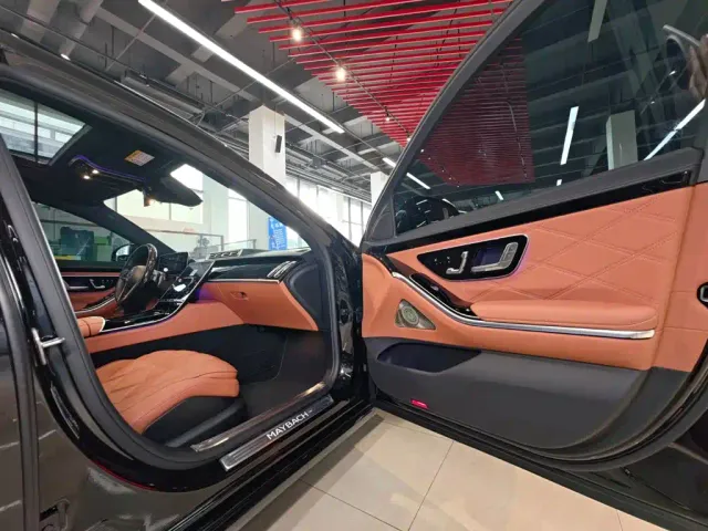 Mercedes-Benz Maybach S-Class 2024 Facelift S 480 4MATIC — Фото автомобиля 22