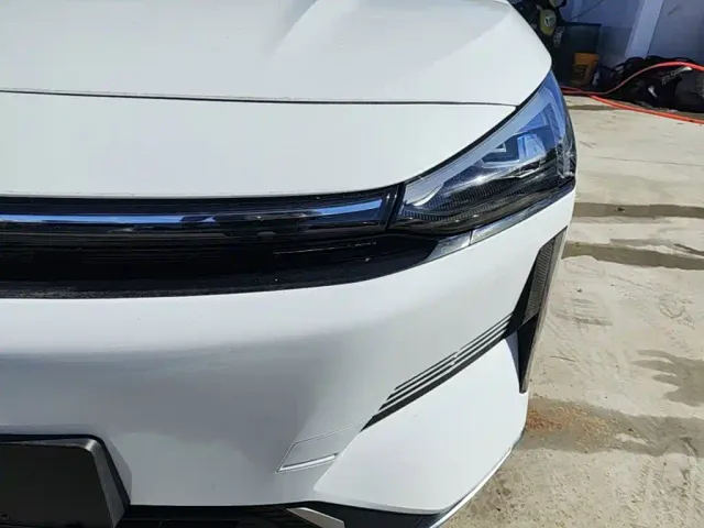 Geely Galaxy L6 — Фото автомобиля 23