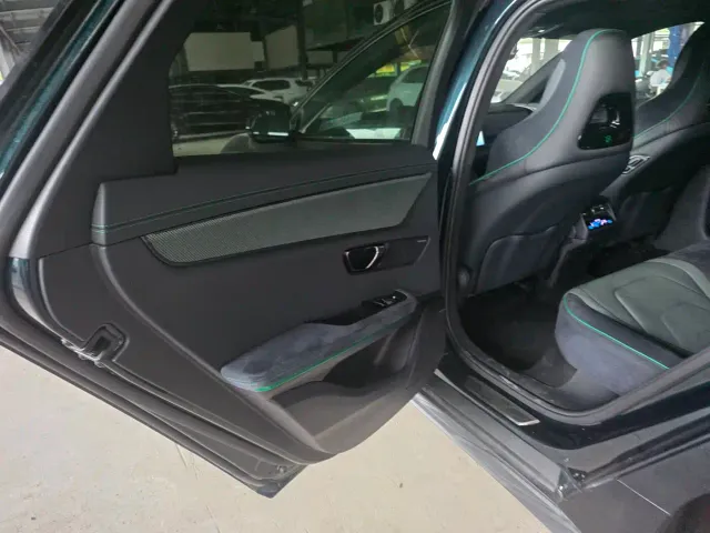 BYD Han — Фото автомобиля 10