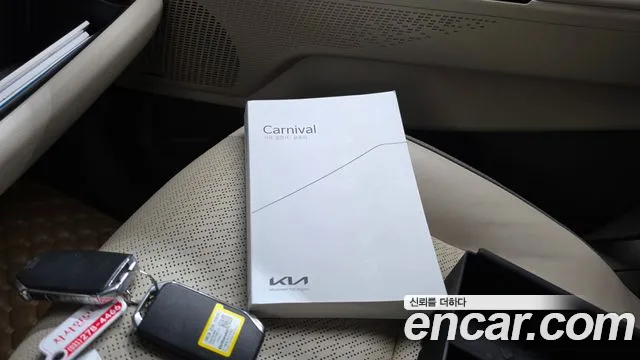 Kia Canival Carnival 4 поколение Бензин 7 мест Hi-Limousine — Фото автомобиля 24