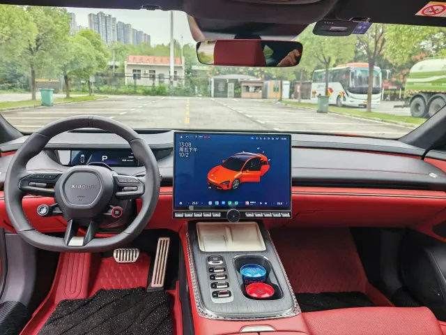 Xiaomi SU7 — Фото автомобиля 7
