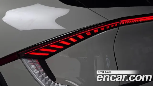 Kia EV6 — Фото автомобиля 8