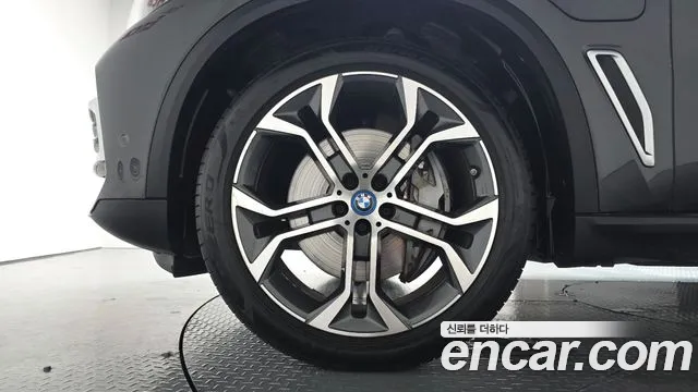 BMW X5 — Фото автомобиля 4