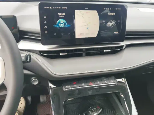 Haval H6 — Фото автомобиля 12