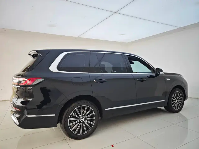 Geely Galaxy Galaxy M9 2025 100km 2WD Smart Edition — Фото автомобиля 24