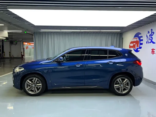 BMW X2 — Фото автомобиля 4