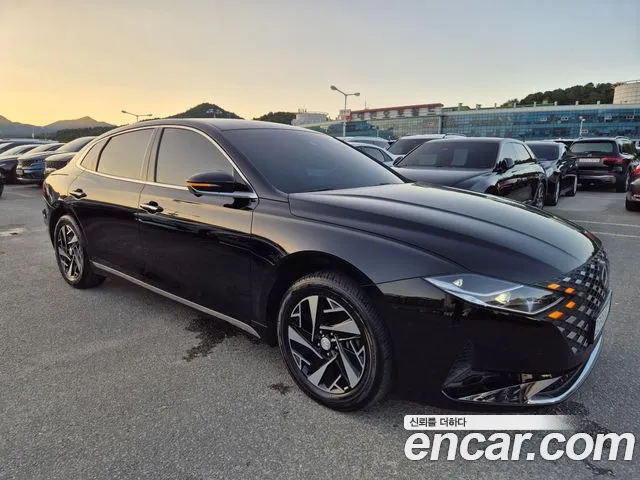 Hyundai Grandeur — Фото автомобиля 3