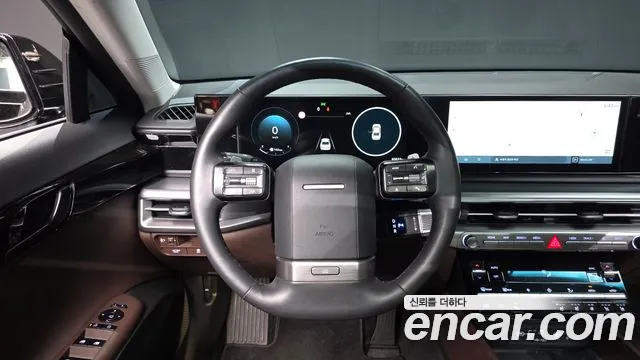 Hyundai Grandeur Grandeur (GN7) 2.5 Бензин 2WD — Фото автомобиля 11