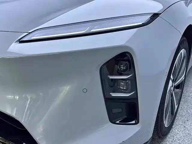 Nio ET5 Touring — Фото автомобиля 11