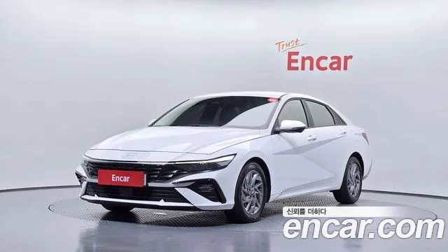 Фотография автомобиля — Hyundai Avante CN7
