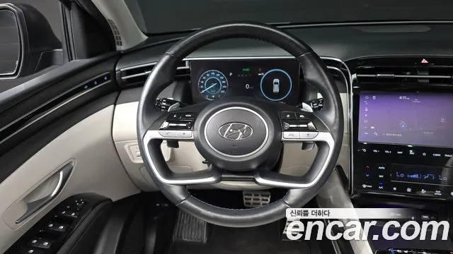 Hyundai Tucson Tucson (NX4) Бензин 1.6 турбо 2WD — Фото автомобиля 12