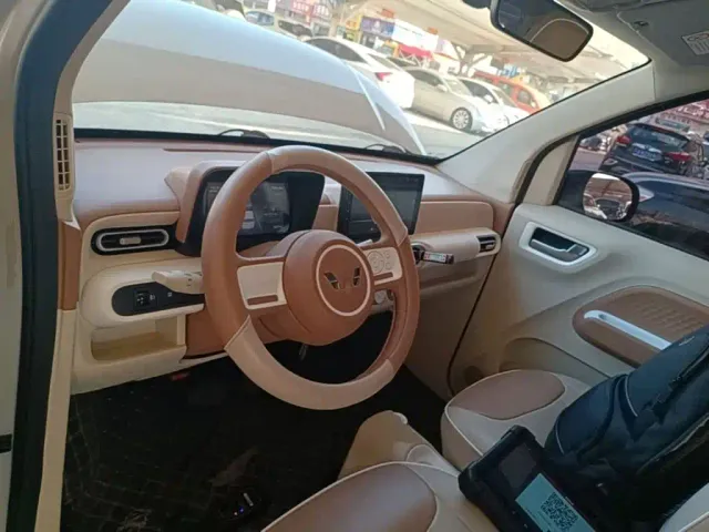 Wuling Hongguang Mini EV — Фото автомобиля 9