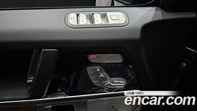 Mercedes-Benz G-Class — Фото автомобиля 26