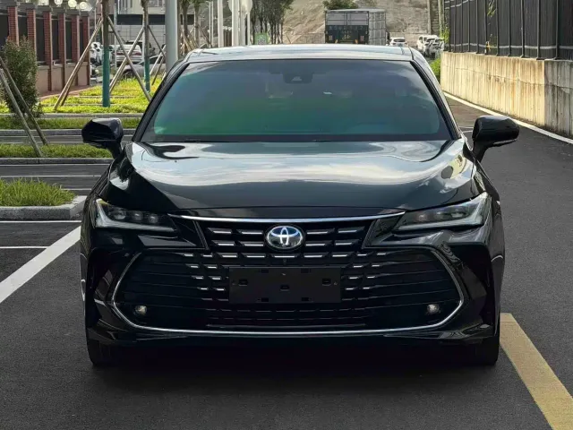 Фотография автомобиля — Toyota Avalon