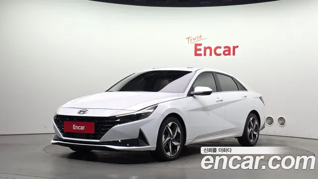 Фотография автомобиля — Hyundai Avante CN7
