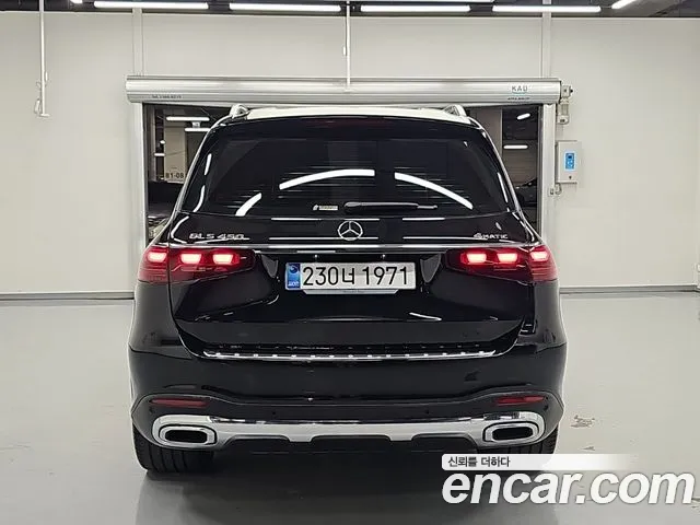 Mercedes-Benz GLS-Class — Фото автомобиля 3