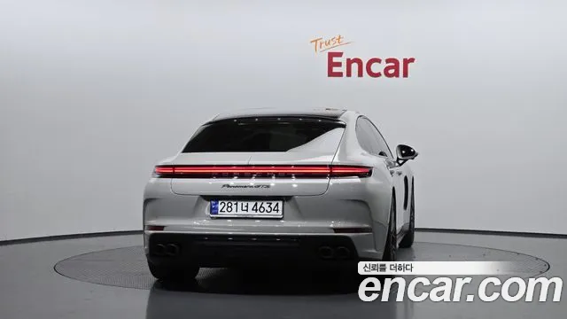 Porsche Panamera Panamera (976) — Фото автомобиля 4
