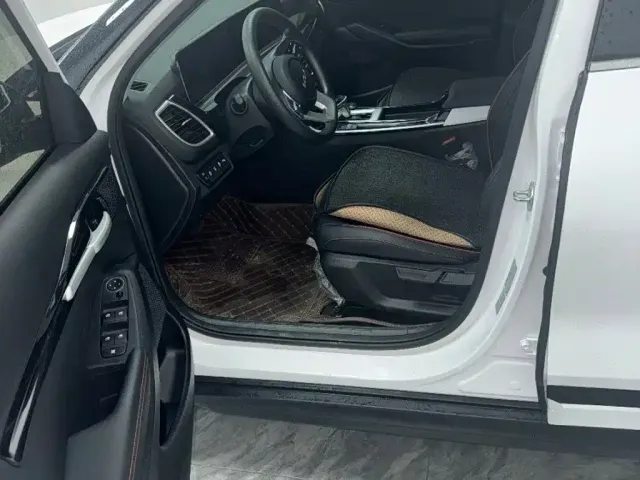 Kia Seltos — Фото автомобиля 8