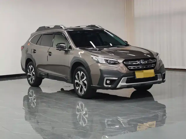 Subaru Outback — Фото автомобиля 8