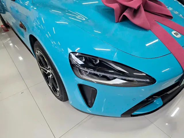 Xiaomi SU7 — Фото автомобиля 5