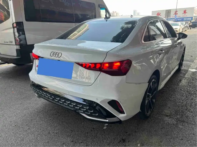 Audi A3 — Фото автомобиля 8
