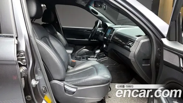 KG_Mobility_Ssangyong Rexton Новый Rexton Sport Дизель 2.2 2WD — Фото автомобиля 11