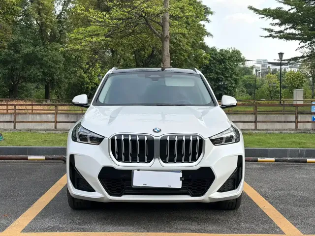 BMW BMW X1 2025 sDrive25Li M Sport Package — Фото автомобиля 2